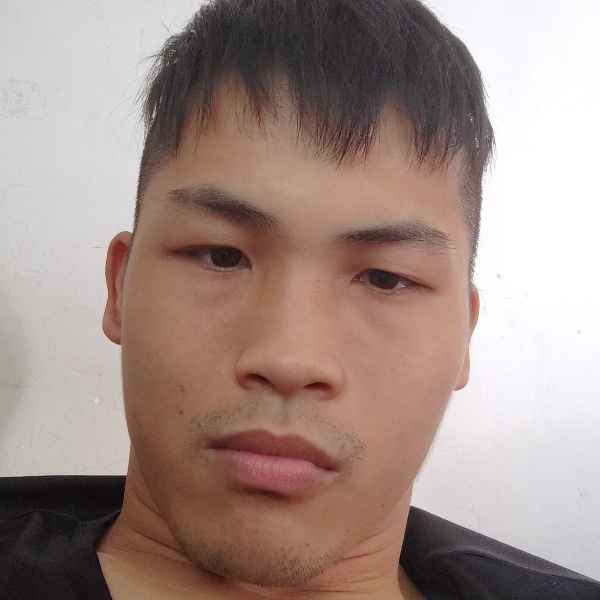 31岁岁广东单身帅哥 - 烟台吉缘网