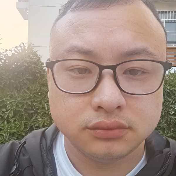35岁岁浙江单身帅哥 - 烟台吉缘网