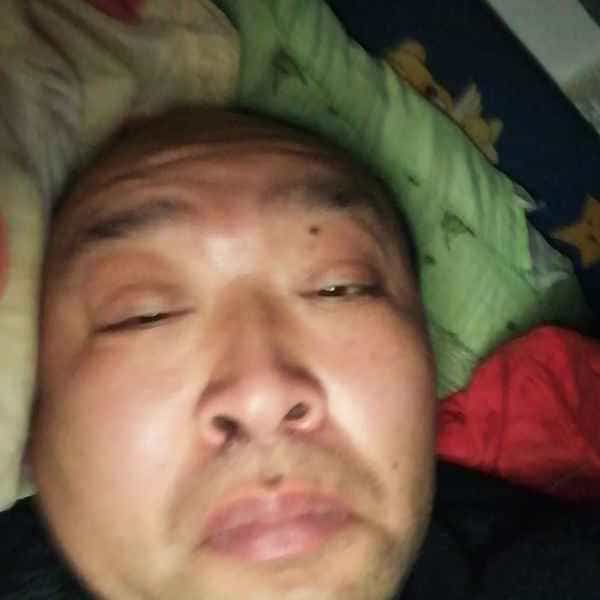 35岁岁湖北单身帅哥 - 烟台吉缘网