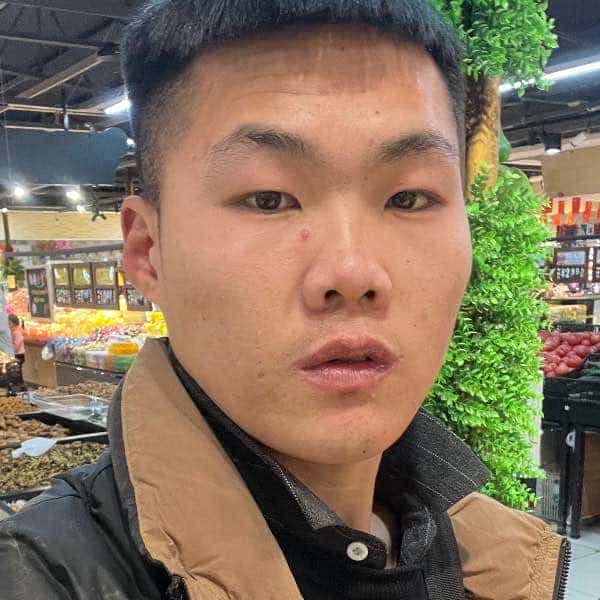28岁岁河南单身帅哥 - 烟台吉缘网