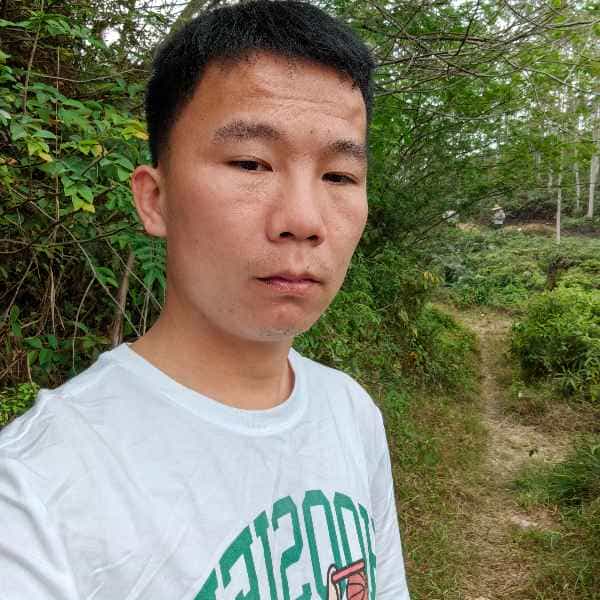 35岁岁广东单身帅哥 - 烟台吉缘网