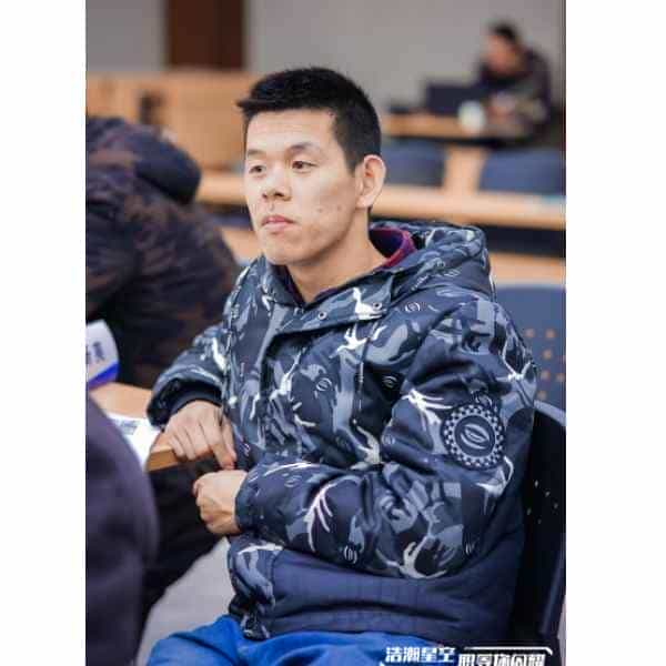 30岁岁江苏单身帅哥 - 烟台吉缘网