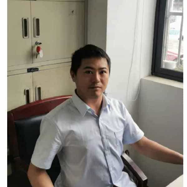 35岁岁河南单身帅哥 - 烟台吉缘网