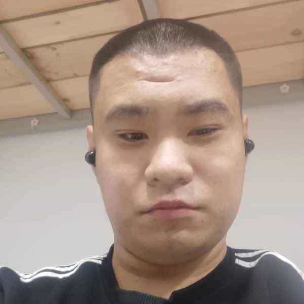 25岁岁山东单身帅哥 - 烟台吉缘网