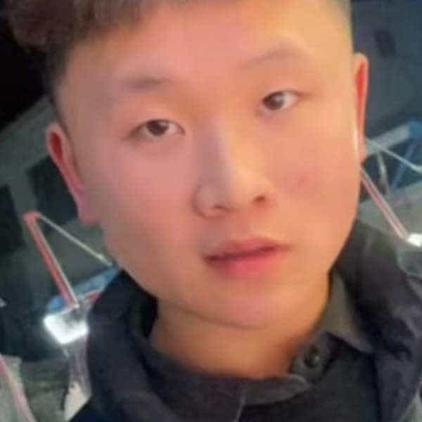 22岁岁河南单身帅哥 - 烟台吉缘网