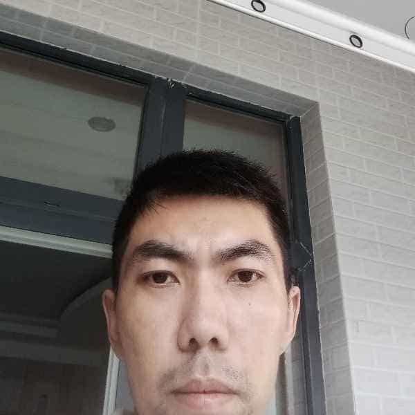 39岁岁江苏单身帅哥 - 烟台吉缘网