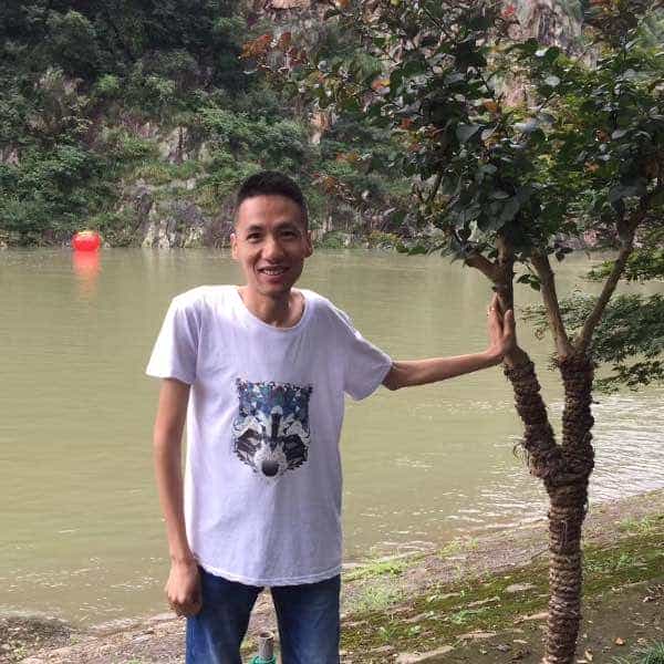 40岁岁湖北单身帅哥 - 烟台吉缘网