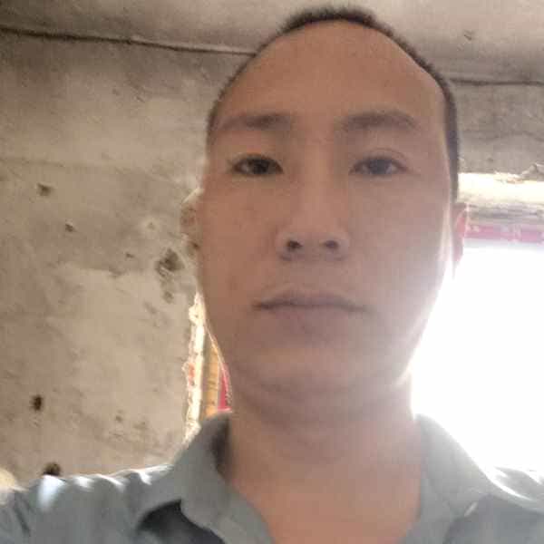 40岁岁重庆单身帅哥 - 烟台吉缘网