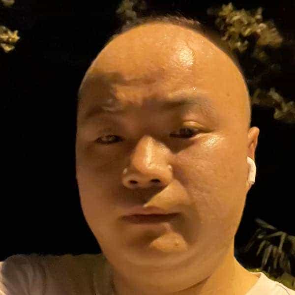 29岁岁江苏单身帅哥 - 烟台吉缘网