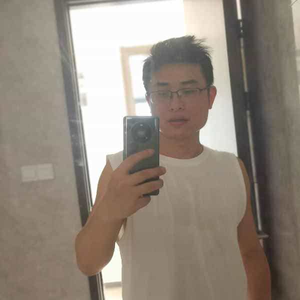 39岁岁广东单身帅哥 - 烟台吉缘网
