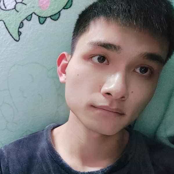 35岁岁湖北单身帅哥 - 烟台吉缘网