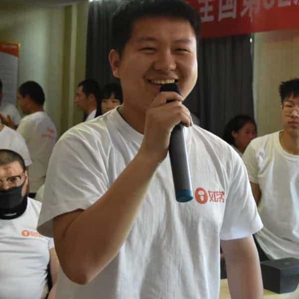 29岁岁山西单身帅哥 - 烟台吉缘网