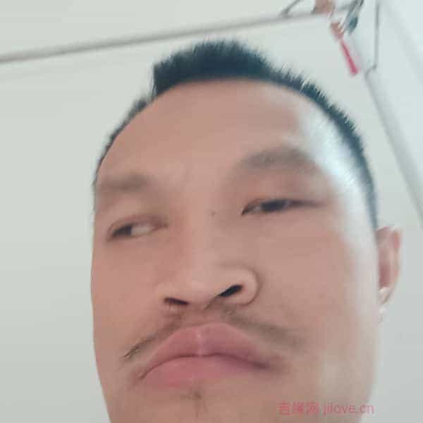 33岁岁广东单身帅哥 - 烟台吉缘网